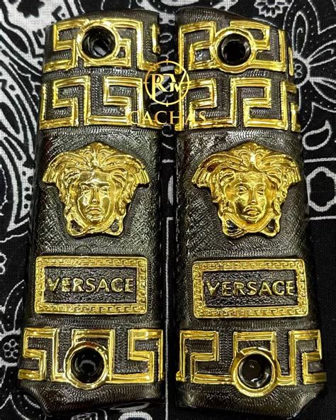 Versace Grip